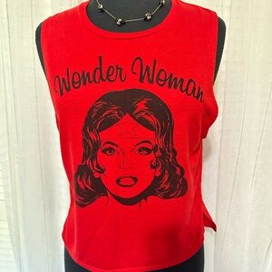 DC Comics Wonder Woman Vintage Red Sleeveless Top Size Medium